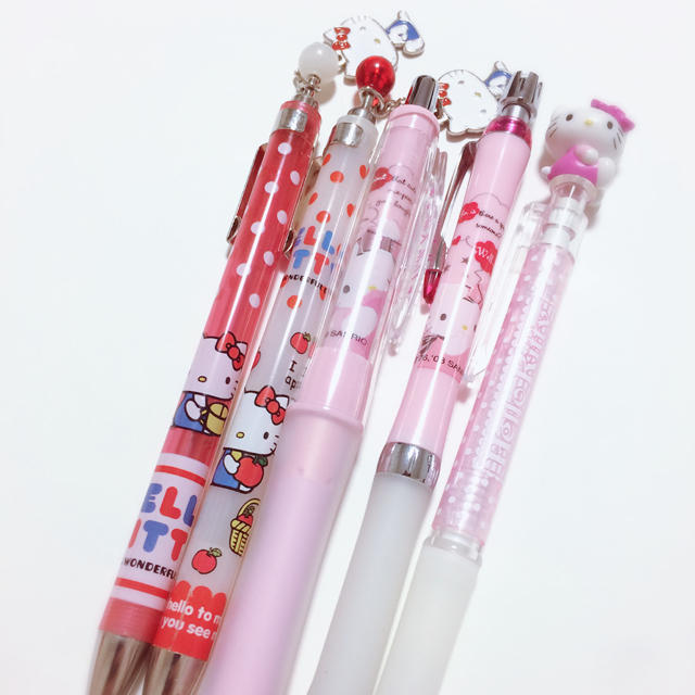 新品 ハローキティ シャーペン ボールペンセット 新品 ハローキティ シャーペン ボールペンセット