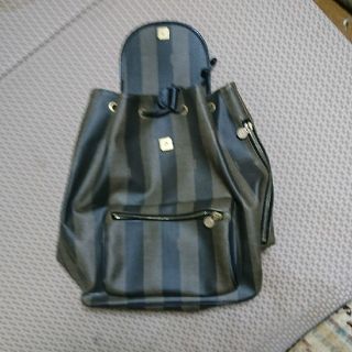 フェンディ(FENDI)のフェンディ 販売終了リュック(リュック/バックパック)