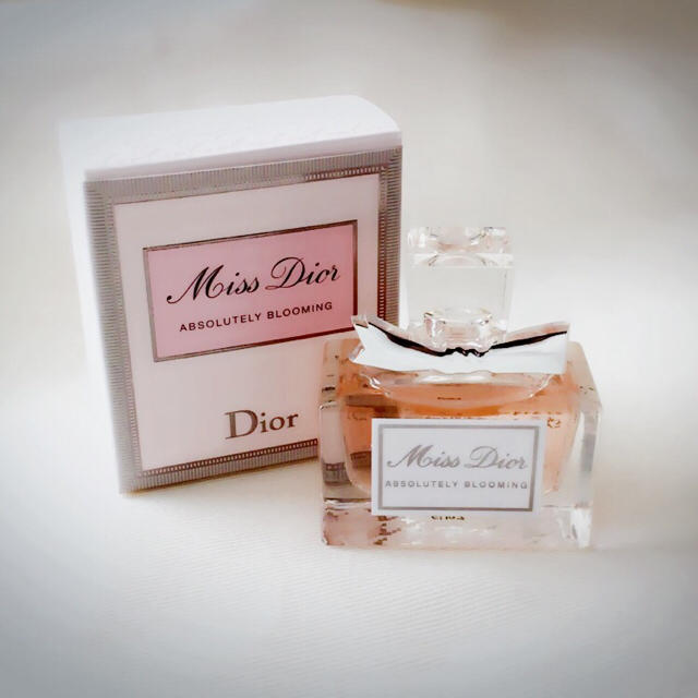 Dior(ディオール)のDior  ミニ香水 コスメ/美容の香水(香水(女性用))の商品写真