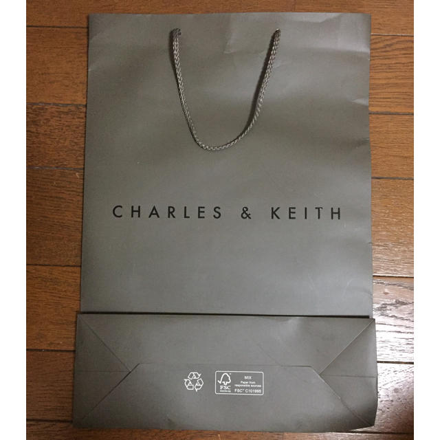 Charles and Keith(チャールズアンドキース)のショッパー(大) レディースのバッグ(ショップ袋)の商品写真