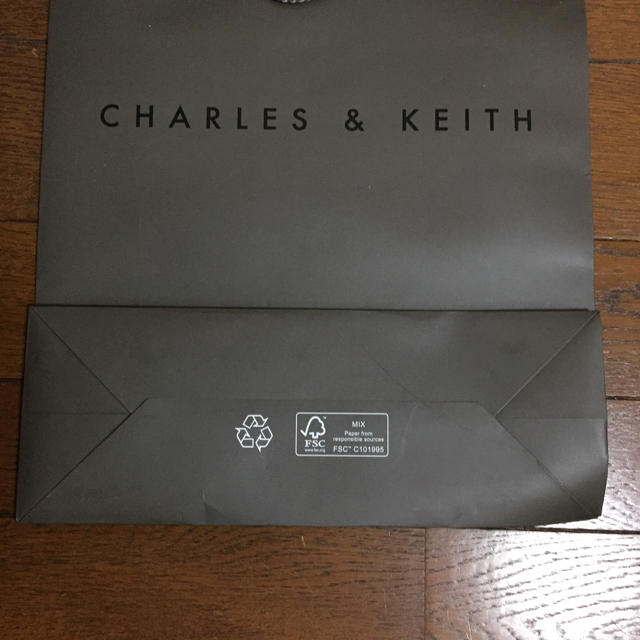 Charles and Keith(チャールズアンドキース)のショッパー(大) レディースのバッグ(ショップ袋)の商品写真