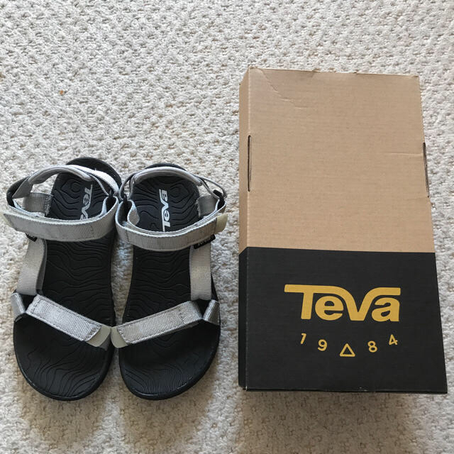 Teva(テバ)のTEVA(テバ) ハリケーン3☆21cm キッズ/ベビー/マタニティのキッズ靴/シューズ(15cm~)(サンダル)の商品写真