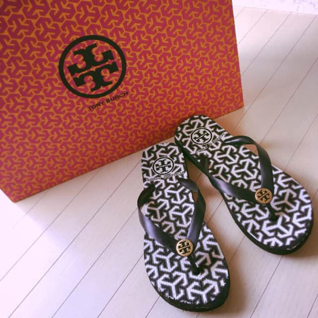 Tory Burch(トリーバーチ)のTory Burch beach sandals レディースの靴/シューズ(サンダル)の商品写真