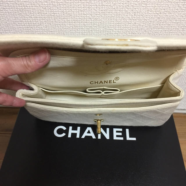 CHANEL(シャネル)のyan様専用❤️CHANEL  マトラッセ  限定バック❤️ レディースのバッグ(ハンドバッグ)の商品写真