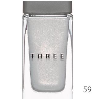 スリー(THREE)のTHREE ネイルポリッシュ(マニキュア)