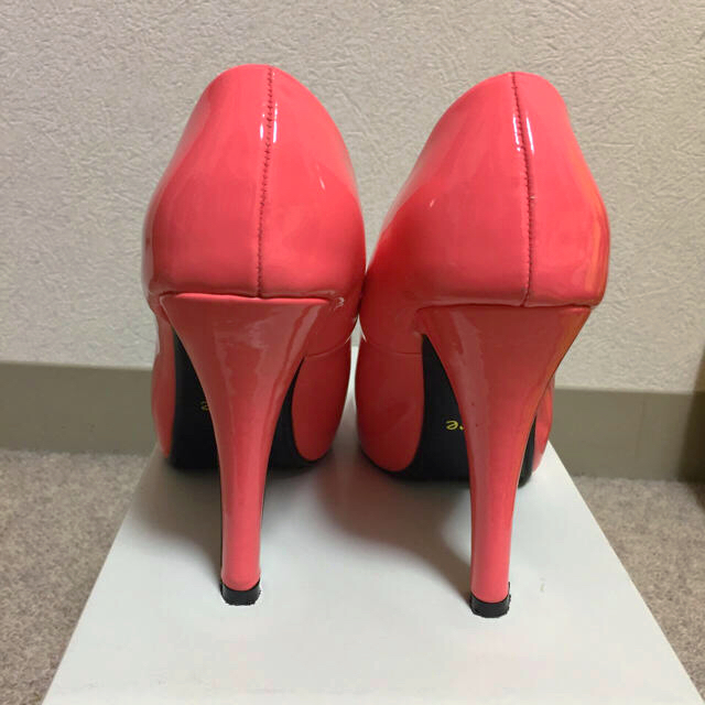ピンクヒールパンプス レディースの靴/シューズ(ハイヒール/パンプス)の商品写真
