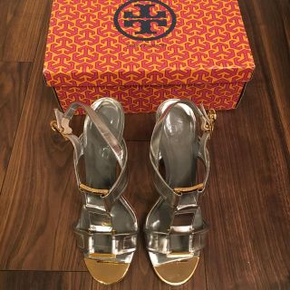 トリーバーチ(Tory Burch)のトリーバーチ サンダル シルバー(サンダル)