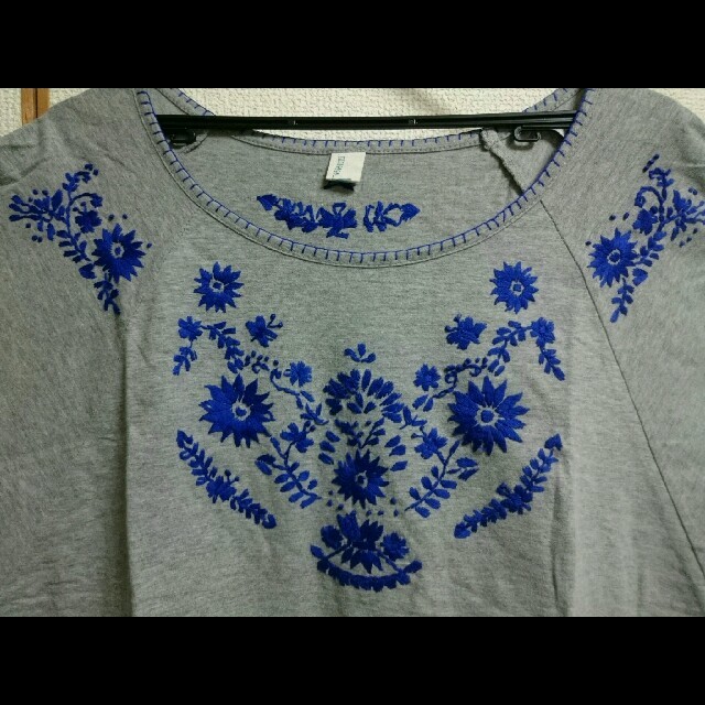 titicaca(チチカカ)のチチカカ*刺繍*ドルマン レディースのトップス(Tシャツ(半袖/袖なし))の商品写真