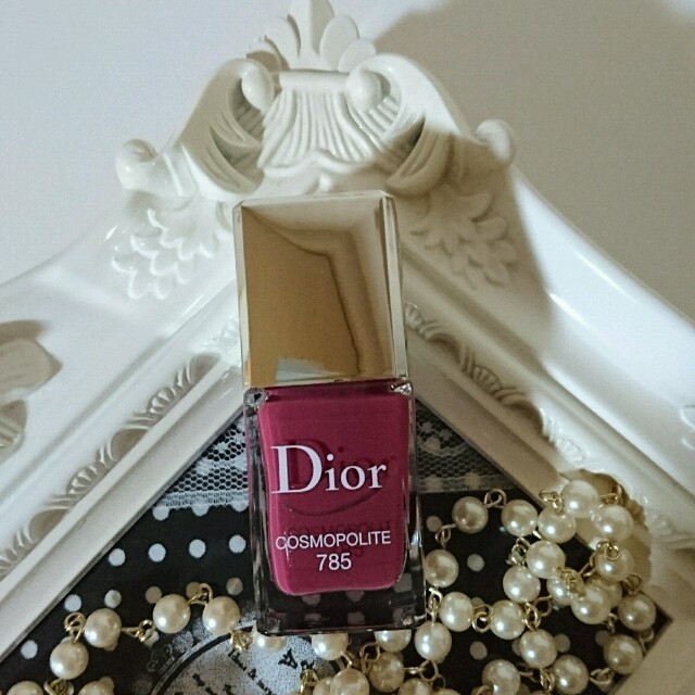 Dior(ディオール)のディオールヴェルニ 785 COSMOPOLITE コスメ/美容のネイル(マニキュア)の商品写真