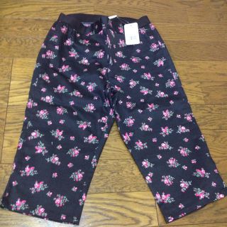 ピーチジョン(PEACH JOHN)の【値下げ】新品 PJ 花柄パンツ♡♡(クロップドパンツ)