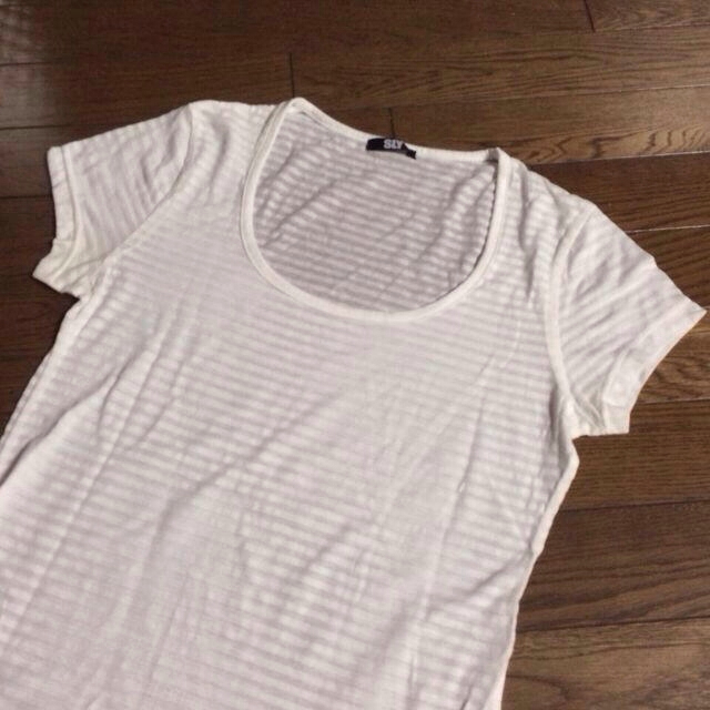 SLY(スライ)のSLY♡ レディースのトップス(Tシャツ(半袖/袖なし))の商品写真