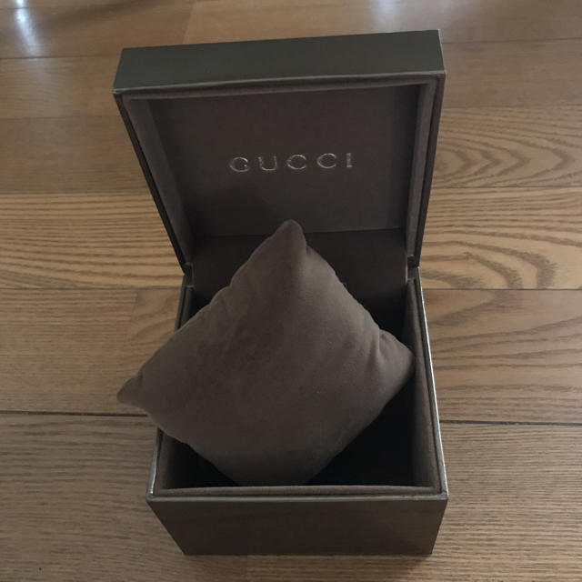 Gucci(グッチ)のグッチ時計箱 レディースのファッション小物(腕時計)の商品写真