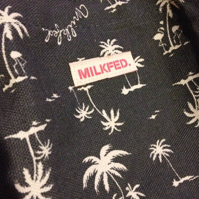 MILKFED.(ミルクフェド)の値下げ！milkfed.ギャザートート レディースのバッグ(トートバッグ)の商品写真