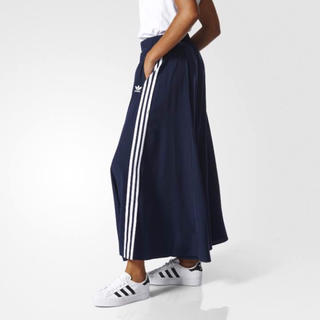 アディダス(adidas)のアディダスオリジナルス 3stripe skirt(ロングスカート)