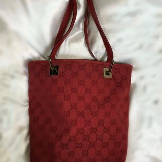 グッチ(Gucci)のGUCCI バッグ GGキャンパス レッド 美品(トートバッグ)