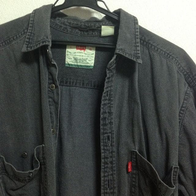 Levi's(リーバイス)の古着シャツ レディースのトップス(シャツ/ブラウス(長袖/七分))の商品写真