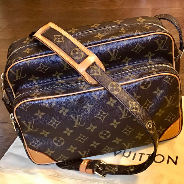 2024激安新作 【美品】ルイヴィトン LOUIS VUITTON ショルダーバッグ