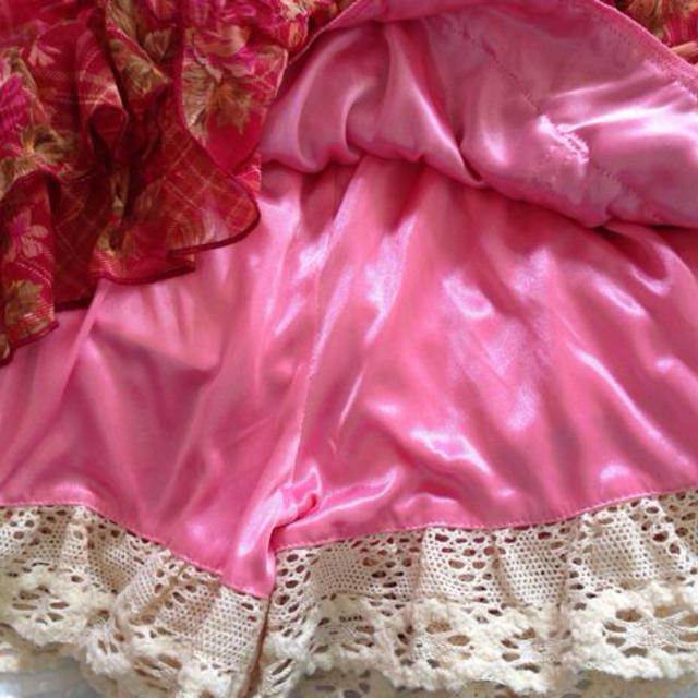LIZ LISA(リズリサ)のタグ付き☆リズリサ☆花柄スカパン レディースのスカート(ミニスカート)の商品写真