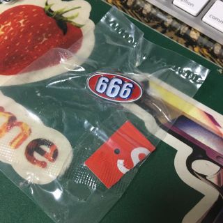 シュプリーム(Supreme)のSupreme 666 バッヂ(その他)