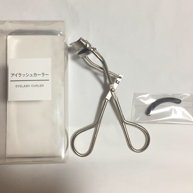 MUJI (無印良品)(ムジルシリョウヒン)の無印 ビューラー  ※お値下げ不可※ コスメ/美容のベースメイク/化粧品(その他)の商品写真