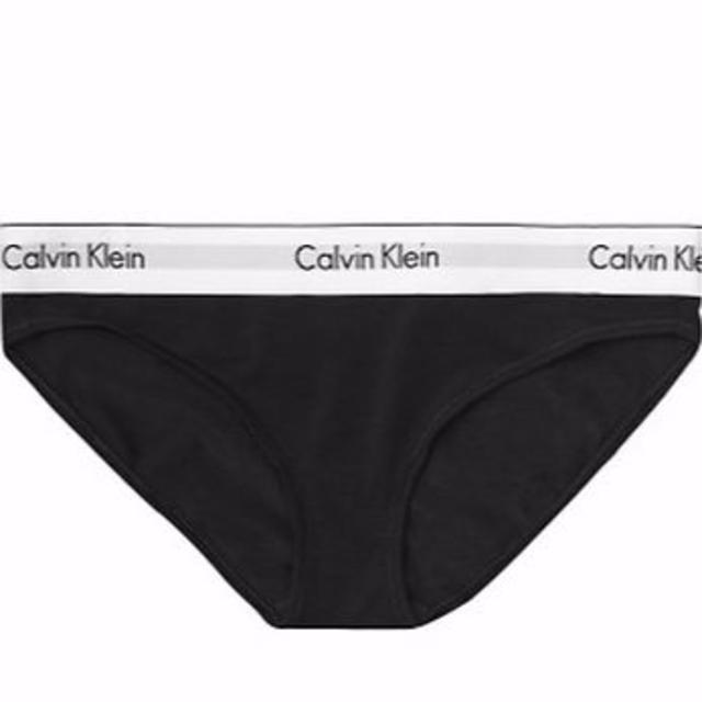 Calvin Klein(カルバンクライン)のyuma様専用【Calvin Klein★ブラレット×ビキニショーツ】 レディースの下着/アンダーウェア(ブラ&ショーツセット)の商品写真