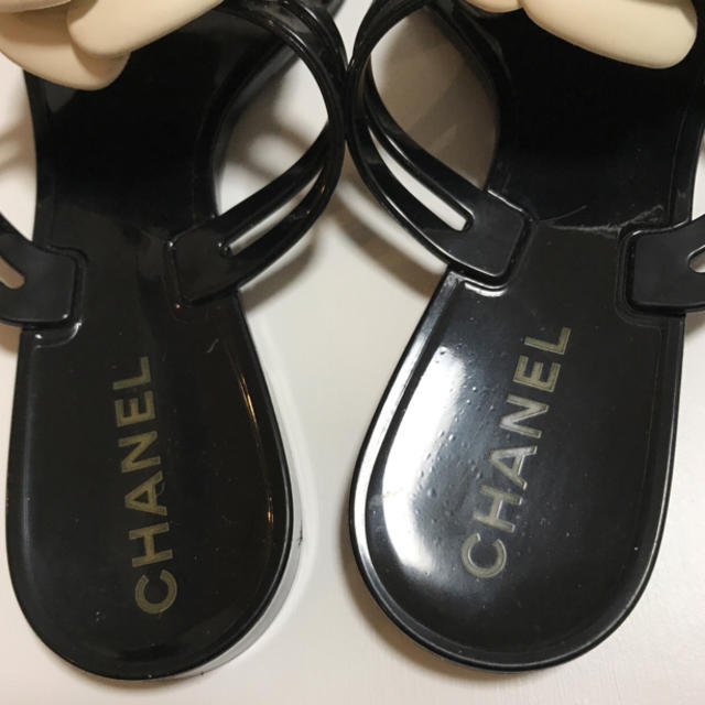 CHANEL(シャネル)のCHANELシャネル カメリア ビーチサンダル サンダル シューズ 36 レディースの靴/シューズ(サンダル)の商品写真