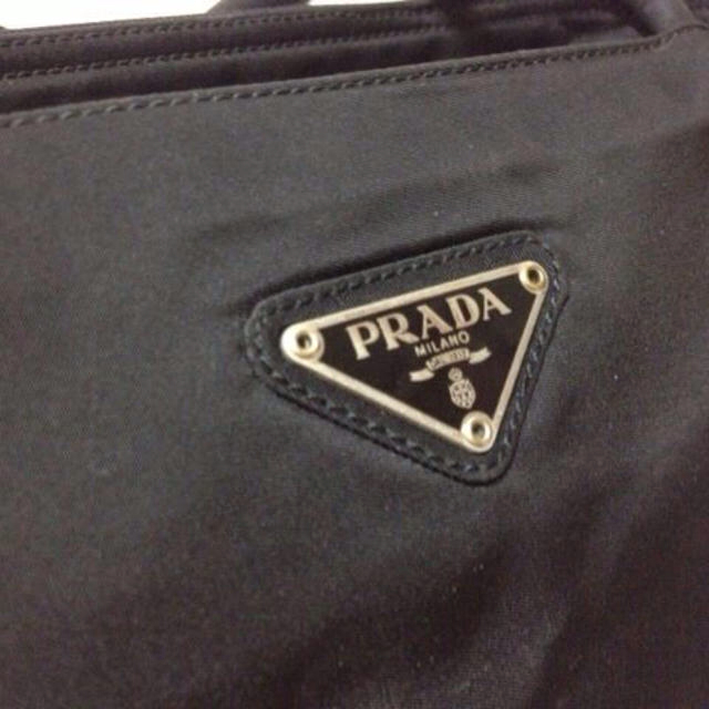 PRADA(プラダ)のプラダ ナイロン・トートバック レディースのバッグ(トートバッグ)の商品写真