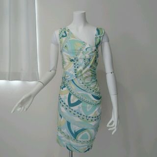 エミリオプッチ(EMILIO PUCCI)の月末までお取り置き♡(ひざ丈ワンピース)