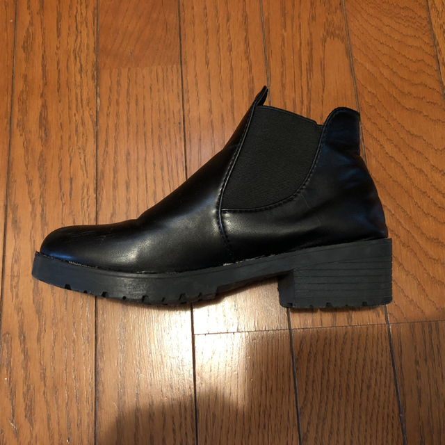 サイドコアブーツ 本日限定価格 レディースの靴/シューズ(ブーツ)の商品写真