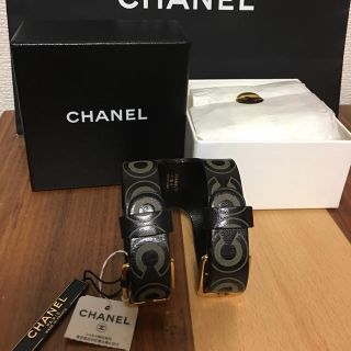 シャネル(CHANEL)のさおりん様専用❣️CHANEL ココマーク タグ付きレザー バングル(ブレスレット/バングル)