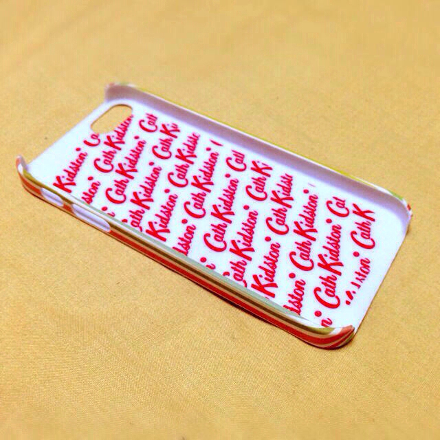 Cath Kidston(キャスキッドソン)のCathKidston iPhone5 スマホ/家電/カメラのスマホアクセサリー(モバイルケース/カバー)の商品写真