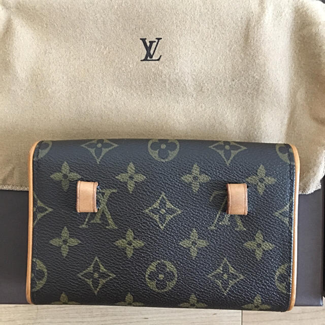 LOUIS VUITTON(ルイヴィトン)のルイヴィトン  ポシェットフロランティーヌ レディースのバッグ(ボディバッグ/ウエストポーチ)の商品写真