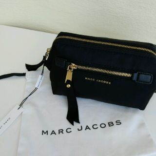 マークバイマークジェイコブス(MARC BY MARC JACOBS)の新品、大容量☆マークジェイコブス　ポーチ　クラッチバック(クラッチバッグ)