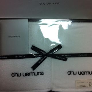 シュウウエムラ(shu uemura)のshu uemuraフェイスタオル(その他)