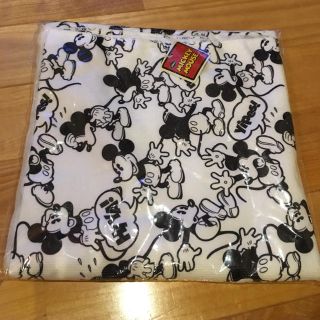 ディズニー(Disney)の新品‼︎ミッキー マイクロファイバーバスタオル(タオル/バス用品)