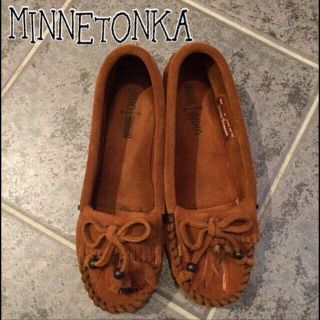 ミネトンカ(Minnetonka)のMINNETONKA フェザーモカシン(ローファー/革靴)