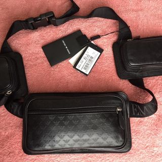 エンポリオアルマーニ(Emporio Armani)のEMPORIO ARMANIウエストバッグ新品 正規品 【格安】❗️(ウエストポーチ)