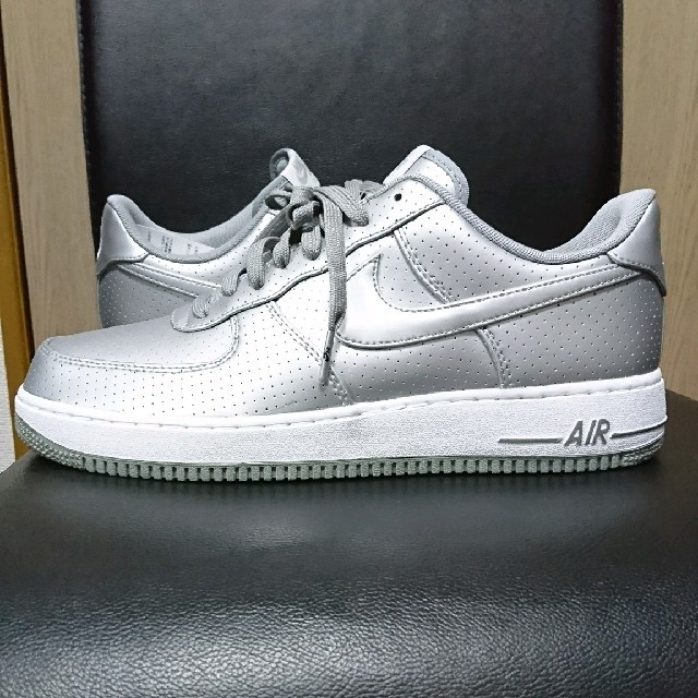 NIKE - KKK様専用 NIKE AIR FORCE 1 07 LV8 29.5cmの通販 by ☆万事屋