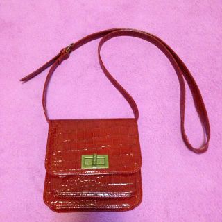 フォーエバートゥエンティーワン(FOREVER 21)のFOREVER21♡クロコショルダー新品(ショルダーバッグ)