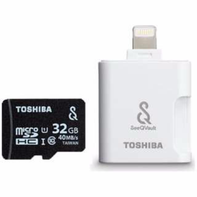 東芝(トウシバ)のiPhoneのデータSDカードにmicroSDHCメモリカード32GB スマホ/家電/カメラのスマホアクセサリー(その他)の商品写真