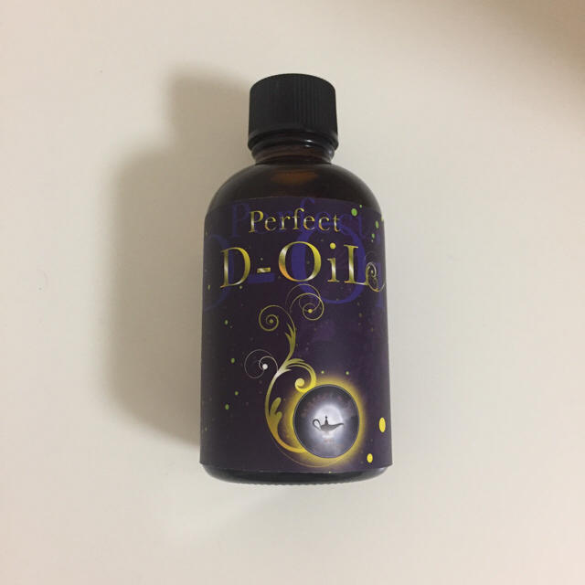 Perfect D-OiL コスメ/美容のボディケア(ボディオイル)の商品写真