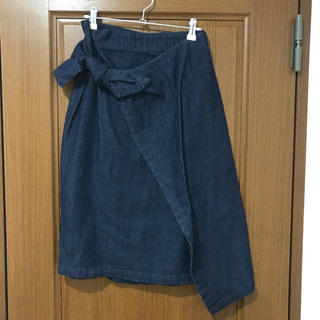 アベイル(Avail)の新品 デニム リボン ラップスカート(ひざ丈スカート)