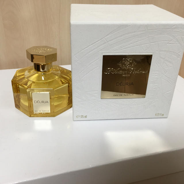 L’ARTISAN PARFUMEUR デリリア 125ml