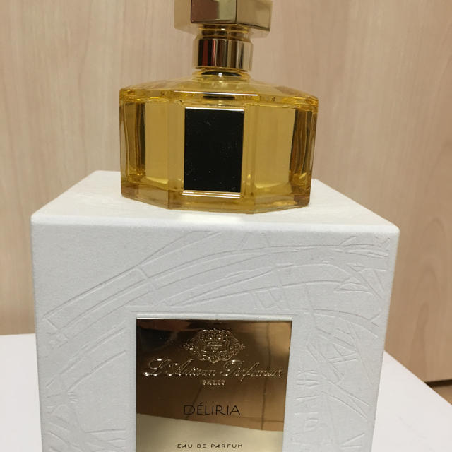 L’ARTISAN PARFUMEUR デリリア 125ml