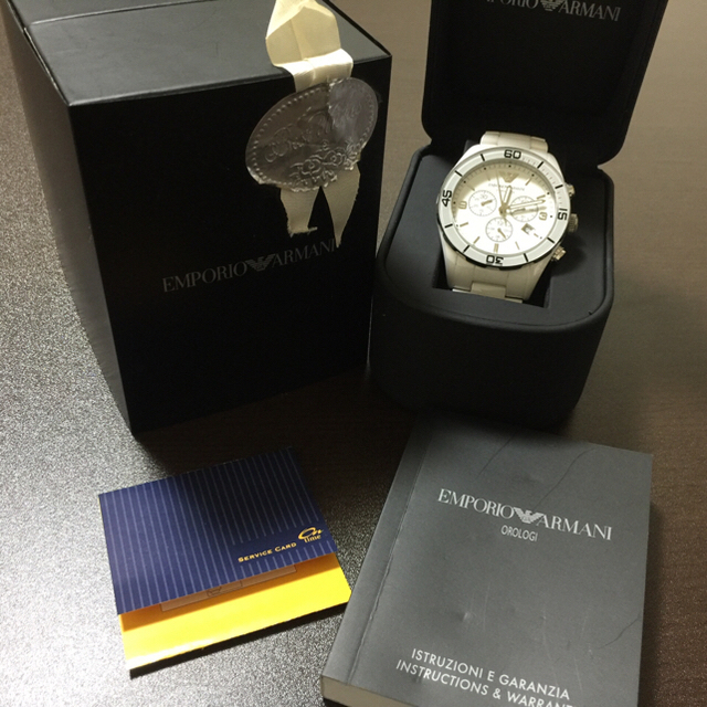 Emporio Armani(エンポリオアルマーニ)の本物 エンポリオアルマーニ  メンズ クロノグラフウォッチ  メンズの時計(腕時計(アナログ))の商品写真
