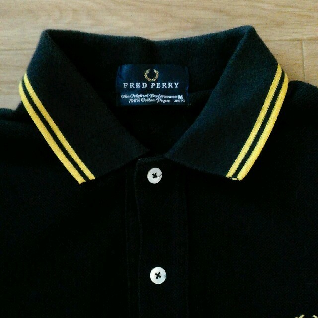 FRED PERRY(フレッドペリー)の【美品】FRED PERRYポロシャツ　※サイズL メンズのトップス(ポロシャツ)の商品写真