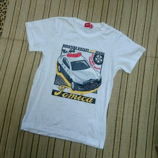 トミー(TOMMY)のﾄﾐｶ☆ﾊﾟﾄｶｰﾌﾟﾘﾝﾄTｼｬﾂ(Tシャツ/カットソー)