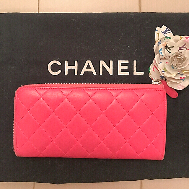 CHANEL(シャネル)のCHANEL 長財布 ピンク   レディースのファッション小物(財布)の商品写真