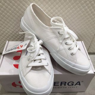 スペルガ(SUPERGA)のSUPERGA 白スニーカー(スニーカー)