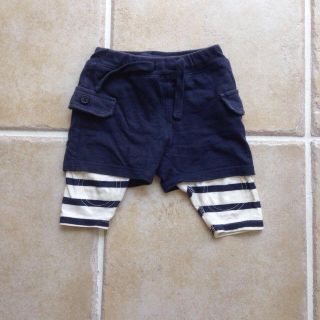 ベビーギャップ(babyGAP)のGAPマリン風✨70パンツ😄(その他)